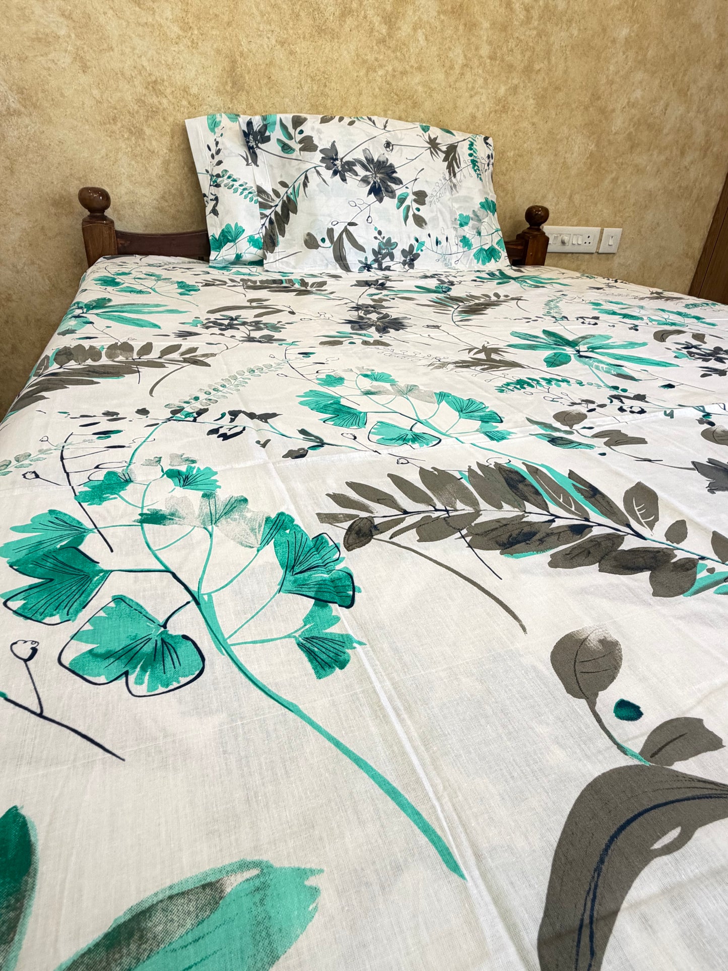 Queen Size Cotton Bed Sheet