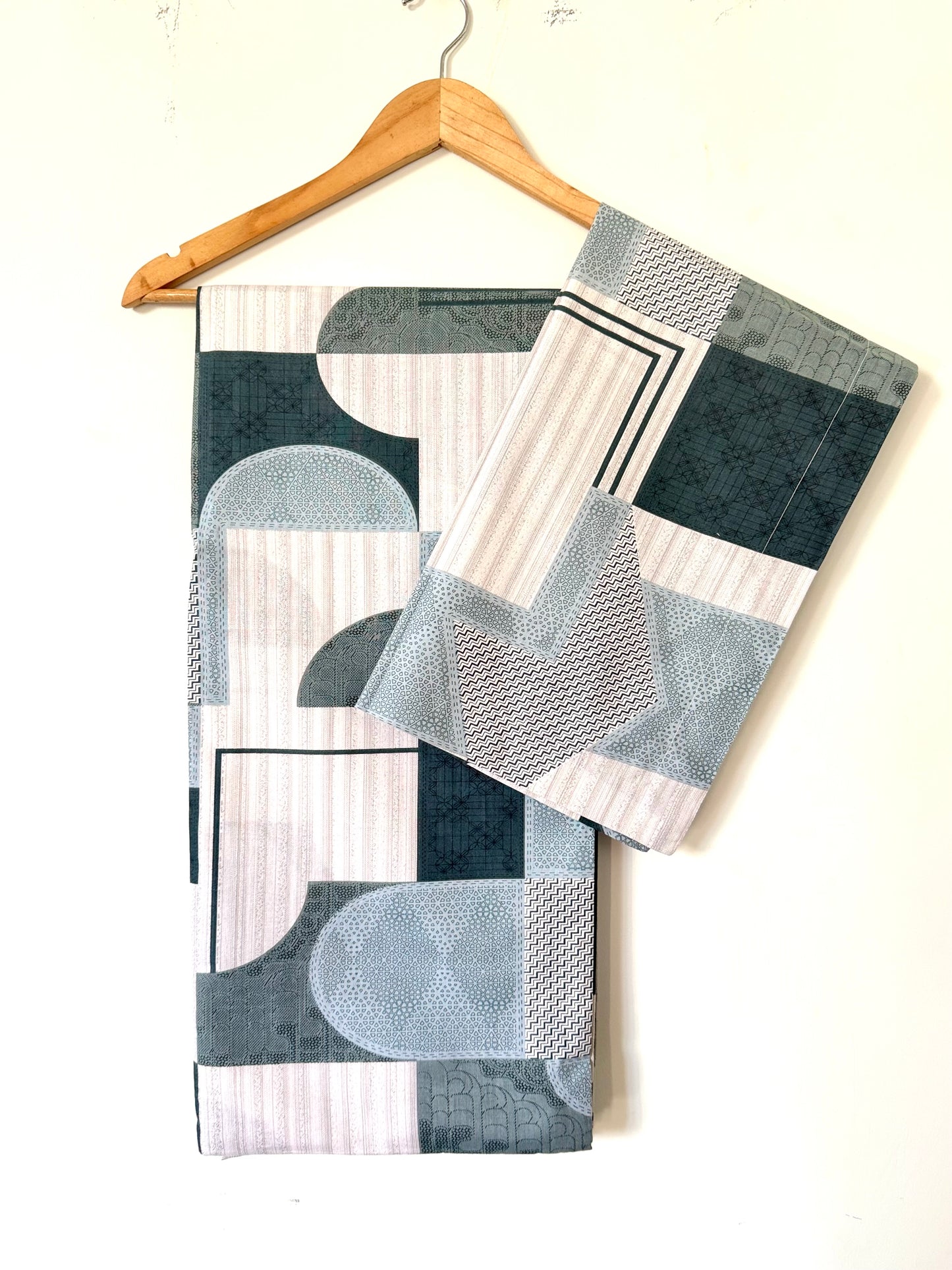 Queen Size Soft Cotton Bed Sheet