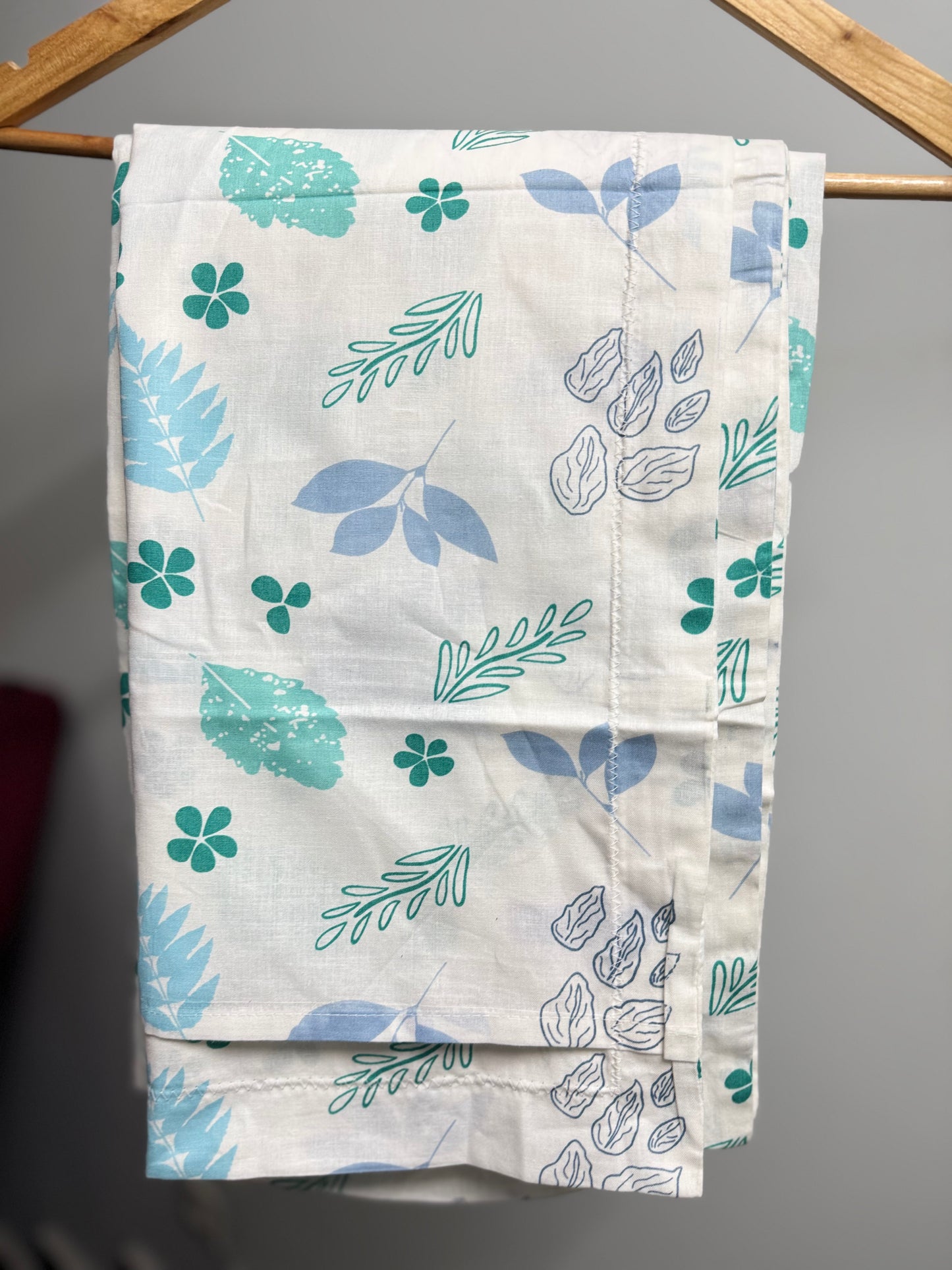 Queen Size Soft Cotton - Fitted Bed Sheet