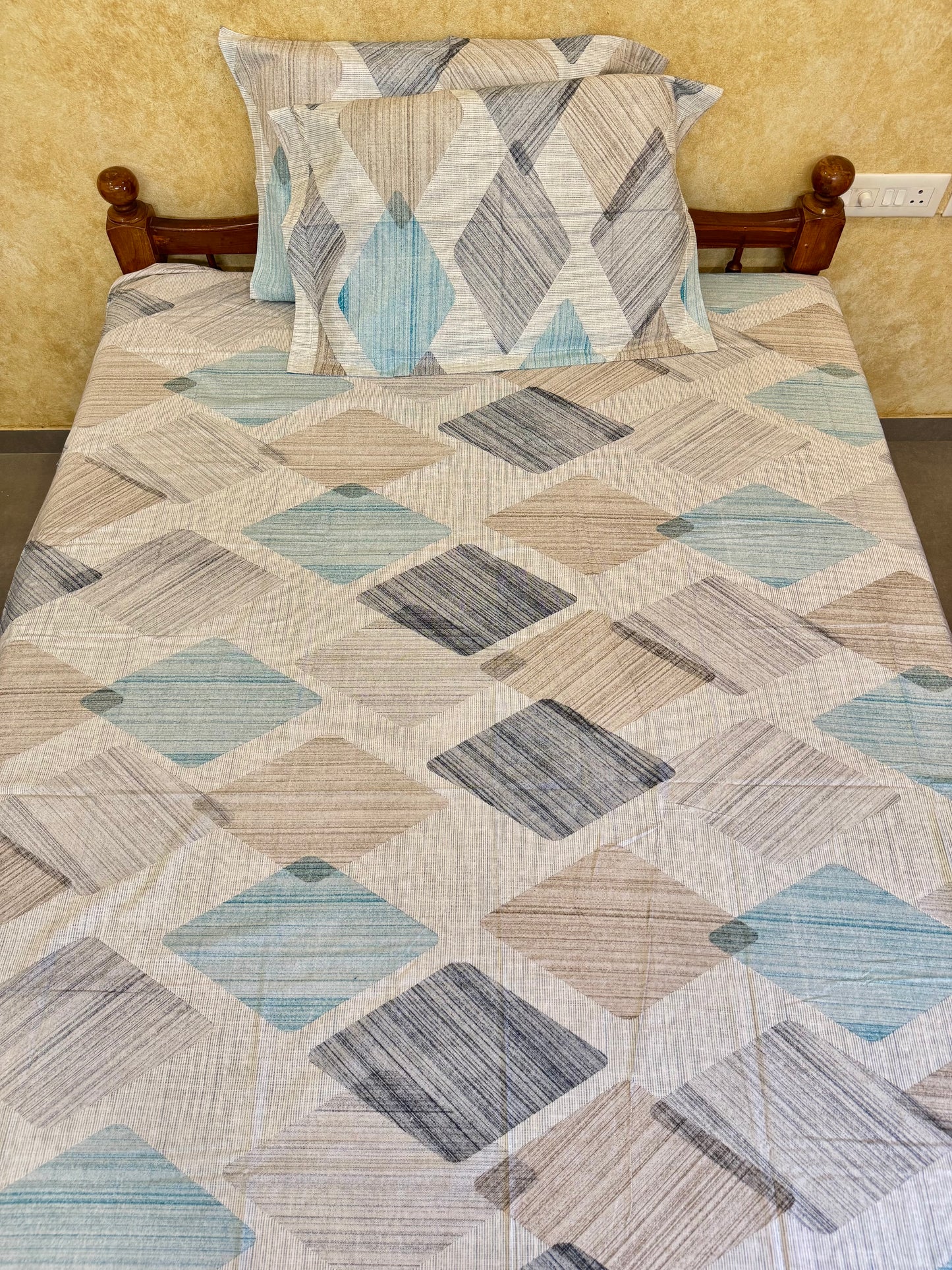 Queen Size Cotton Bed Sheet