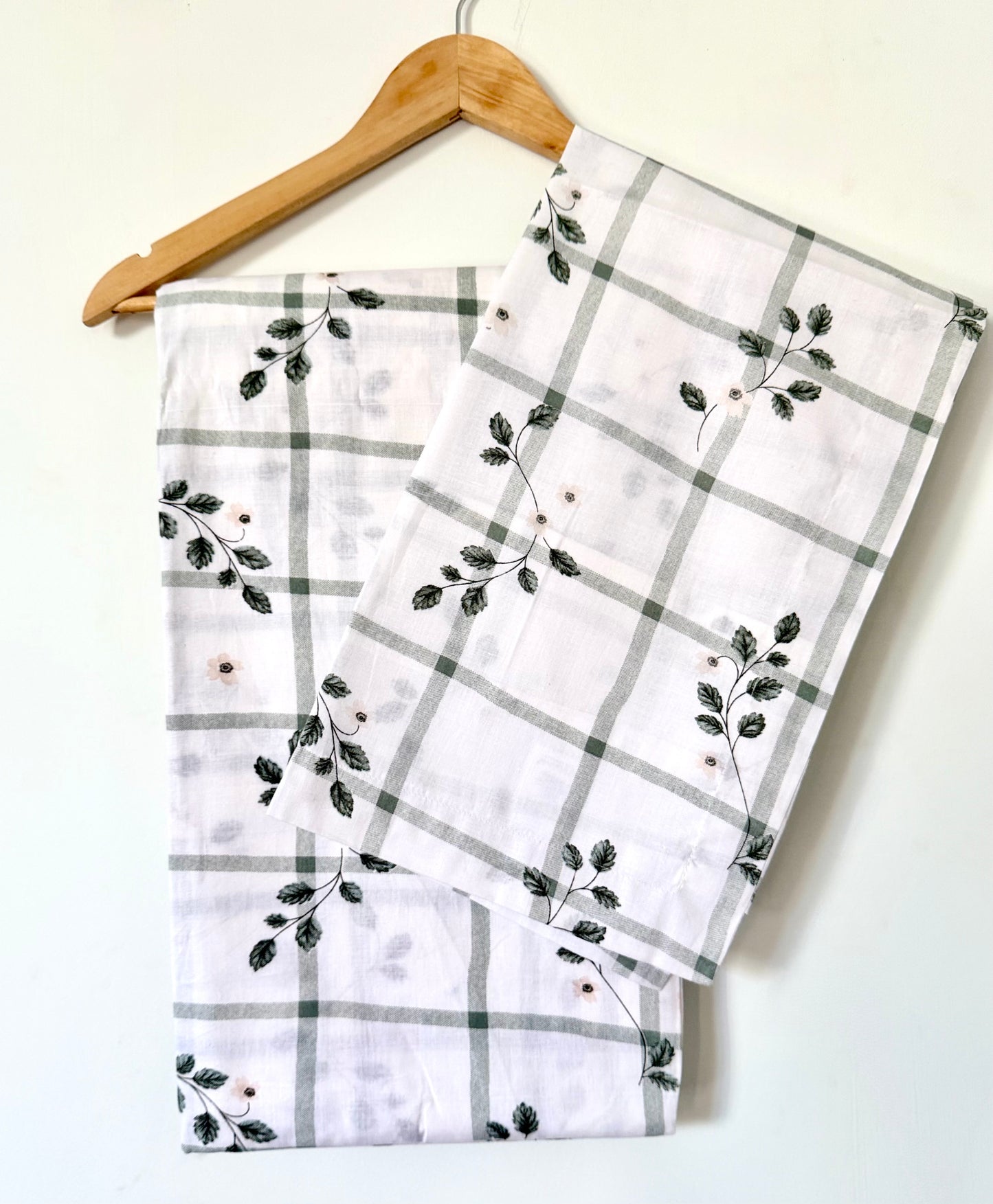 Queen Size Soft Cotton Bed Sheet